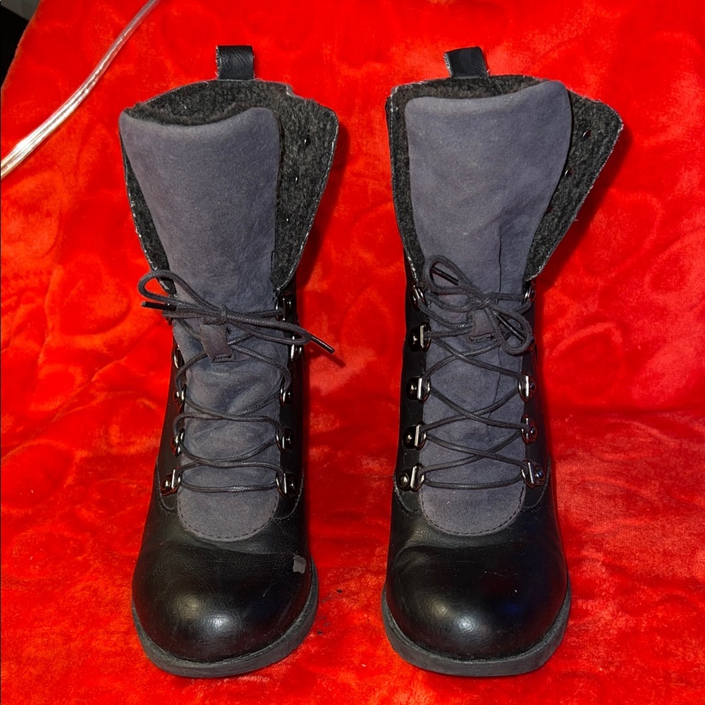 Report Black and Dark Gray Lace-Up Ankle Boots